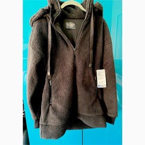 NWT Athleta Tugga Black Long Sherpa Jacket